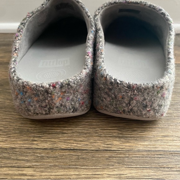 NEW FitFlop Women’s Shuv Soft Grey Speckled Felt Mules Clogs Slippers, Size US 6 - Picture 6 of 12
